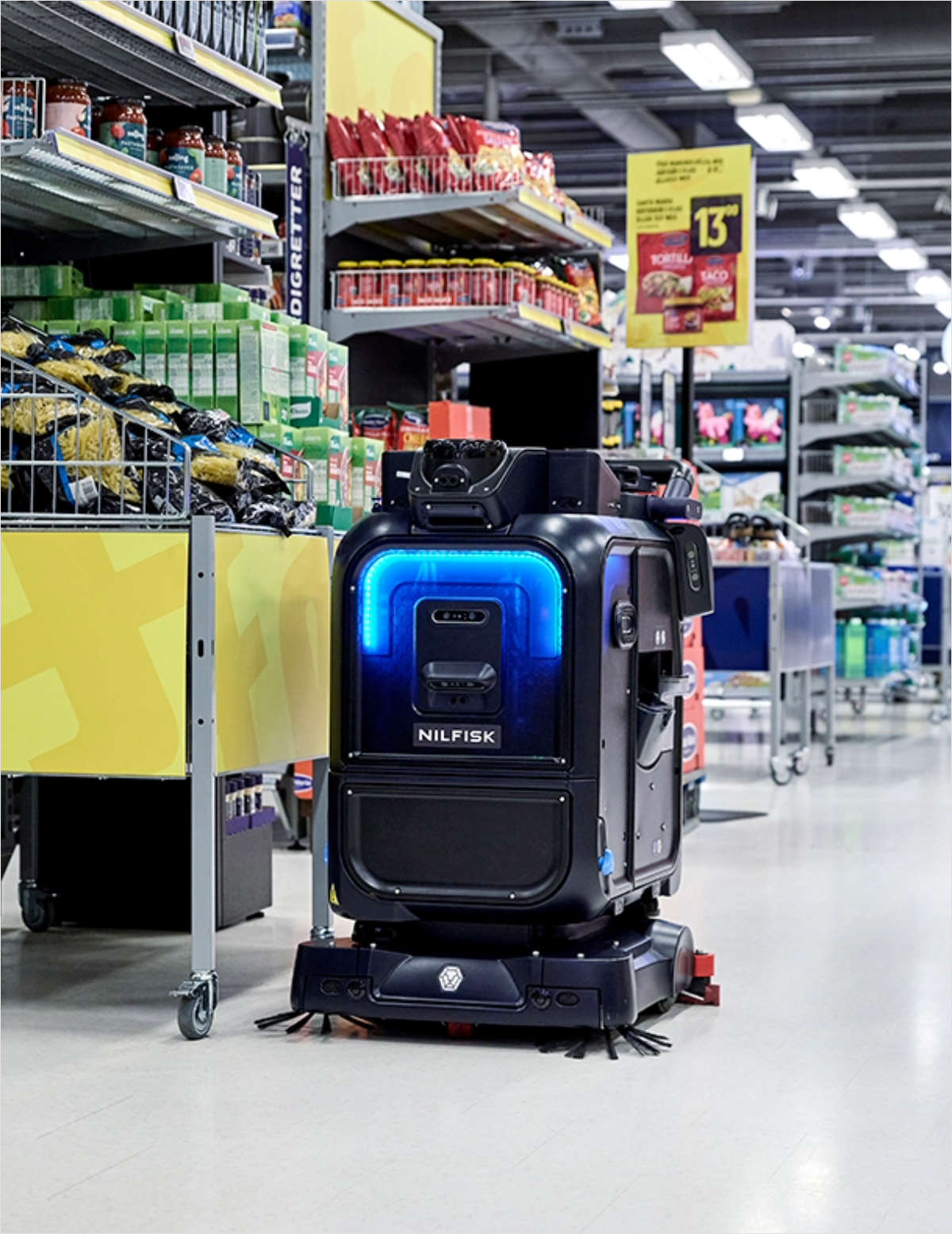 Why C-Stores are Choosing Robotic Cleaning Solutions